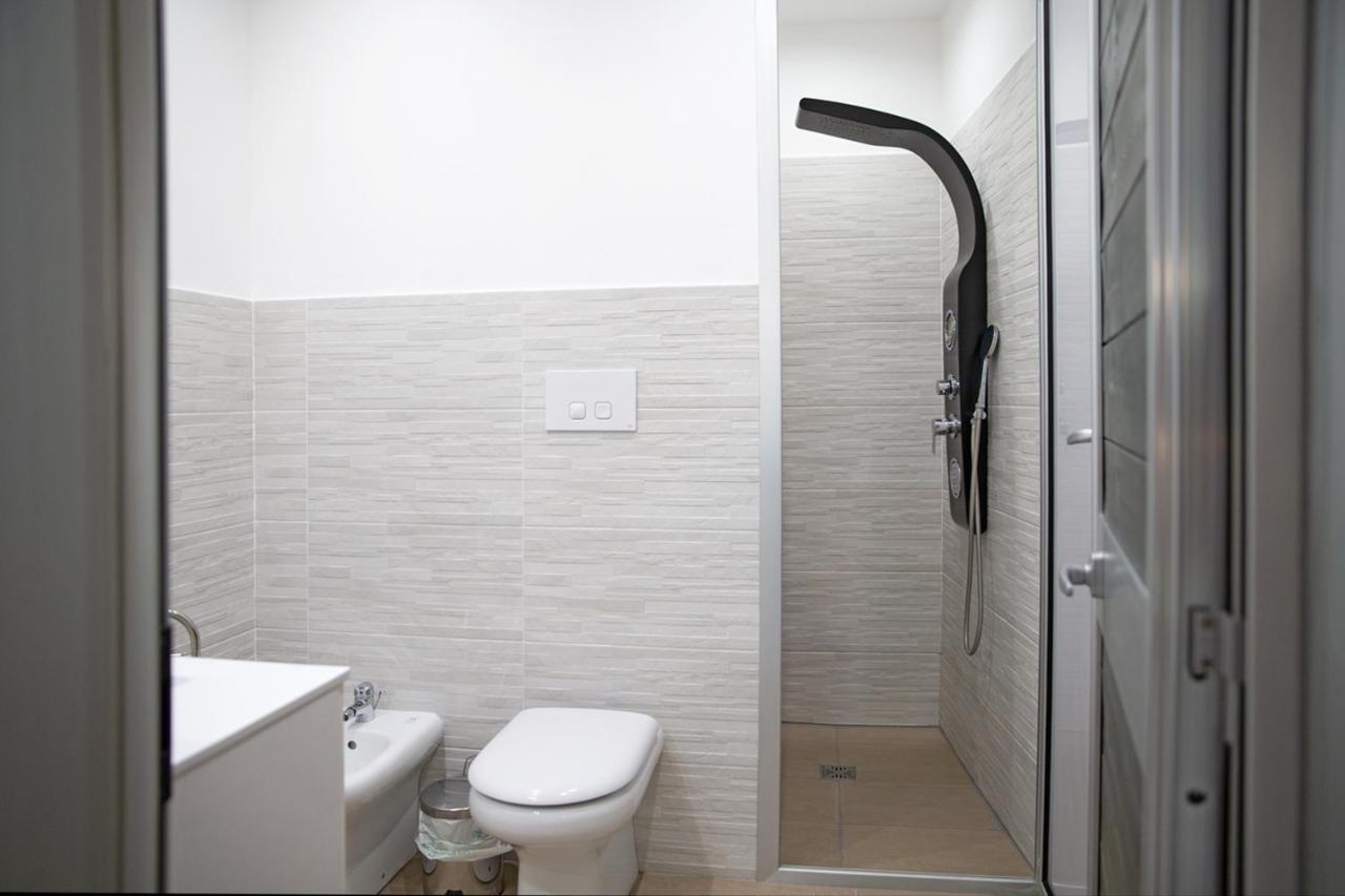 Appartement Li Cumpari Salentini à Lecce Extérieur photo