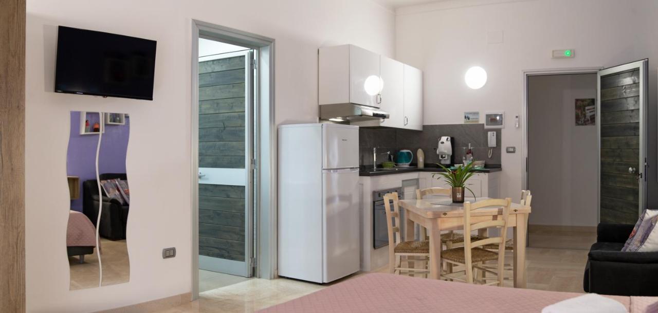 Appartement Li Cumpari Salentini à Lecce Extérieur photo