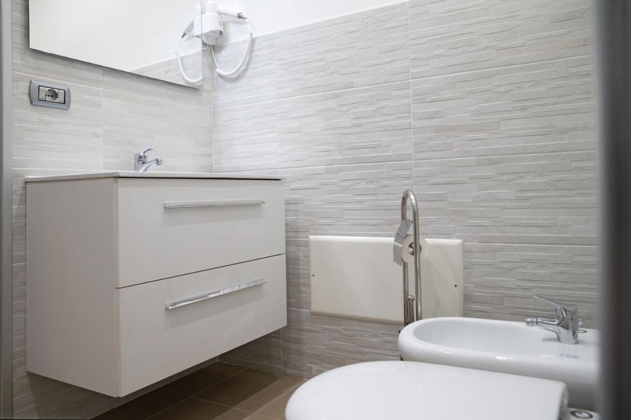 Appartement Li Cumpari Salentini à Lecce Extérieur photo